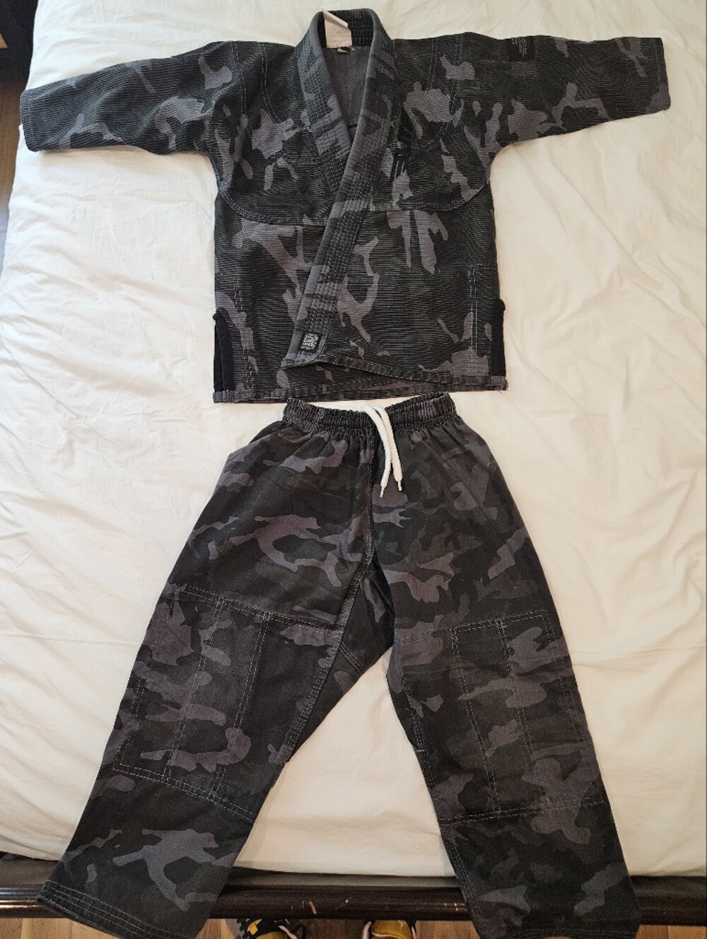 Elite Kids BJJ Gi. Size C0
